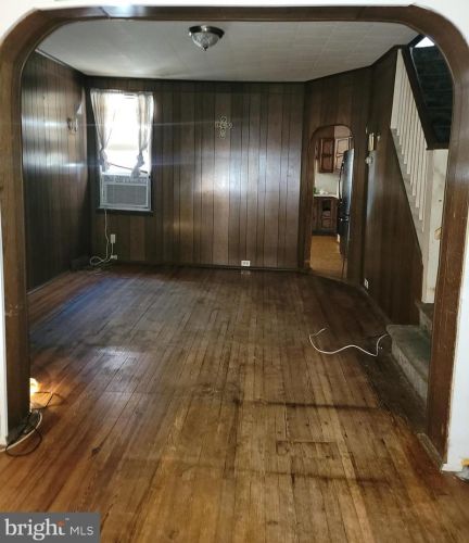 29 Adella Ave, Trenton NJ  08609-2001 exterior