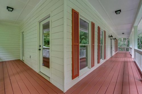 5301 Wendwood Rd, Conyers GA  30094-4839 exterior