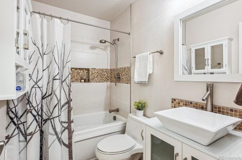 1964 Oswego Way, Aurora CO 80014-1188 exterior