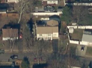 23 Roland Pl, Hazlet, NJ 07730-2146