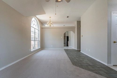 1621 Morrison Dr, Fort Worth TX  76112-3766 exterior