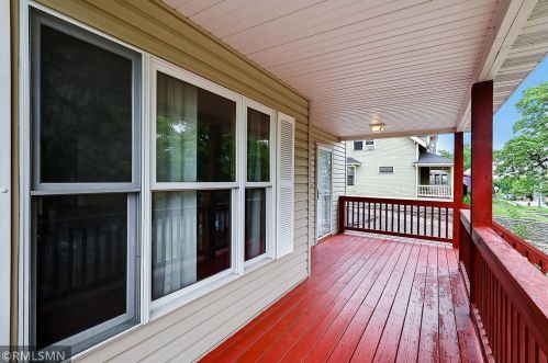 1061 Desoto St, Saint Paul MN  55130-3846 exterior