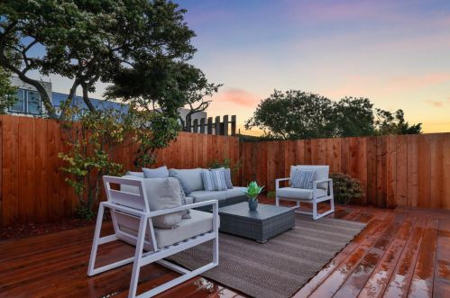1971 21st Ave, San Francisco CA  94116-1206 exterior