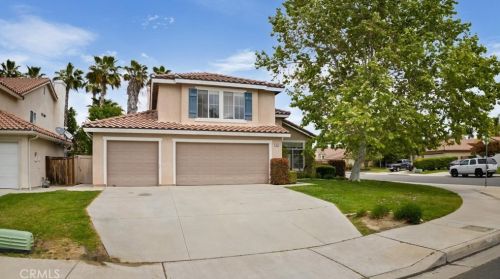 7642 Northrop Dr, Riverside CA  92508-6074 exterior