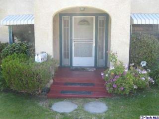 3509 Sierra Vis Ave, Glendale CA  91208-1235 exterior