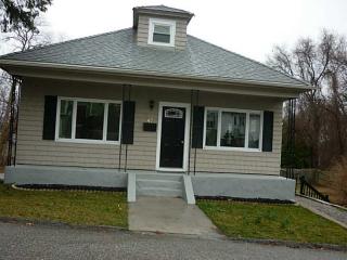 47 Ostend St, Providence, RI 02919-3747