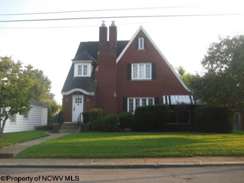 117 Nicholas St, Clarksburg WV  26301-3540 exterior