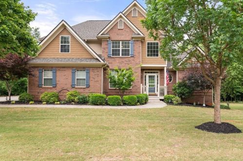 298 Woods Creek Rd, Jefferson, GA 30549-7652