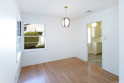 1828 Canada Blvd, Glendale CA  91208-2610 exterior