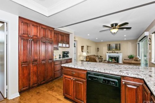 6880 Rycroft Dr, Riverside CA  92506-5317 exterior