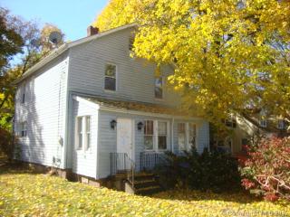 231 Britannia St, Meriden, CT 06450-2229
