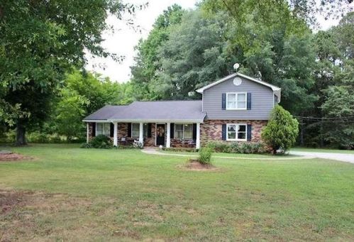 3886 Pannell Rd, Social Circle, GA 30025-3506