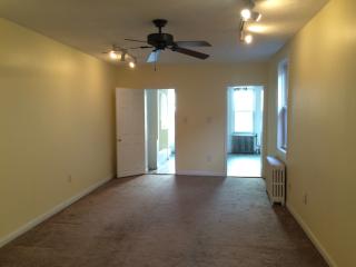 318 Patterson Park Ave, Baltimore MD  21231-2747 exterior