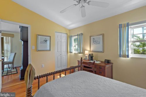 1625 Winters Ave, Shady Side MD 20764-9718 exterior