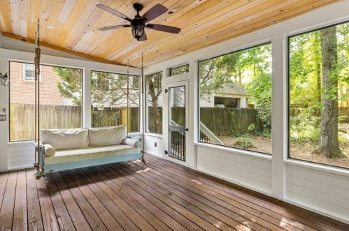 562 Harold Ave, Atlanta GA  30307-1790 exterior