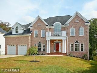 8743 Center Rd, Springfield VA  22152-2234 exterior