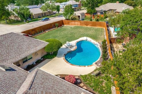 2101 Nob Hl, Carrollton, TX 75006-2818