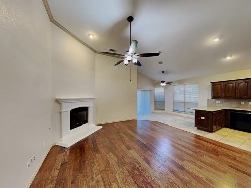 5401 Grayson Ridge Dr, Fort Worth TX  76179-7112 exterior