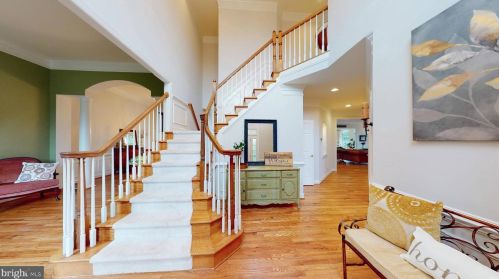 4600 Beaufont Spring Ct, Woodbridge, VA 22192-5524