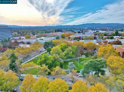 2912 Euclid Ave, Concord, CA 94519-2634