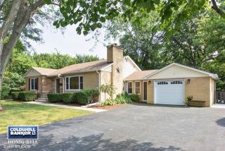 601 Esta Dr, Little Rock, IL 60545-2017