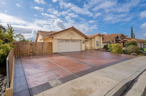 11923 Calle Trucksess, El Cajon, CA 92019-4007