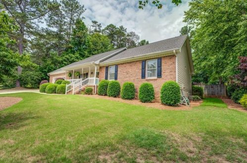 2914 Southpark Ter, Conyers GA  30094-3375 exterior