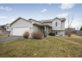 3019 Gold Nugget Dr, Cologne, MN 55322-8008