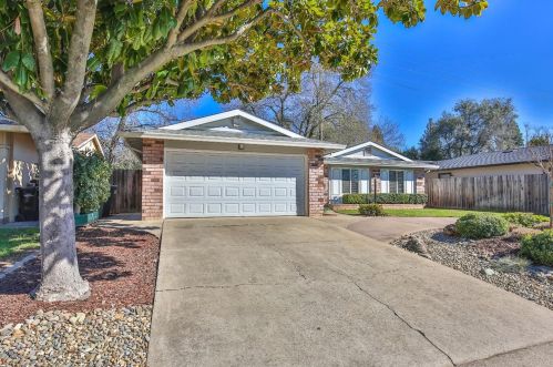 5044 Waterbury Way, Fair Oaks, CA 95628-4224