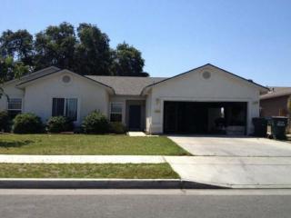 233 Riverbend Ct, Visalia, CA 93291-3071