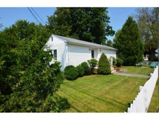 9 Railroad Ln, Shelburne, VT 05482-7651