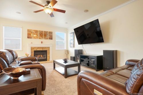 11542 Chambers Dr, Denver CO  80022-6607 exterior