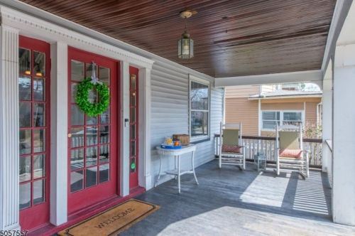 95 Evergreen Ave, Bloomfield, NJ 07003-2338