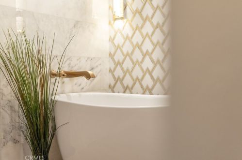 1344 Winn Dr, Upland CA  91786-5026 exterior