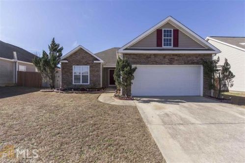 513 Clover Trl, Bonaire, GA 31005-3746