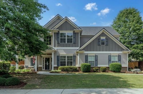 116 Haleys Cir, Holly Springs, GA 30188-2736