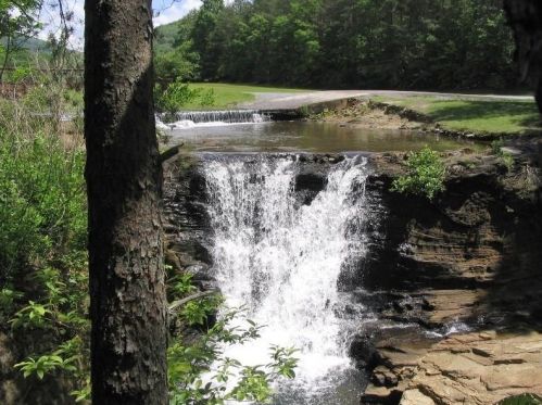 550 Fairway Dr, Big Canoe GA  30143-7946 exterior