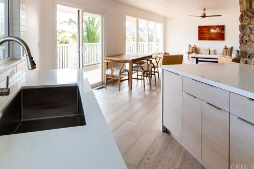 2166 Warmlands Ave, Vista CA  92084-3338 exterior