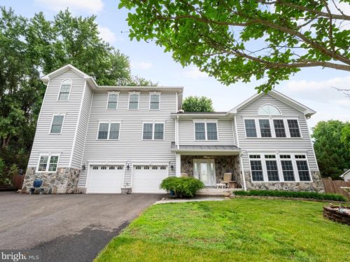 6795 Jefferson St, Haymarket, VA 20169-2903