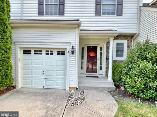 4 Camino Ct, Erial, NJ 08081-3101