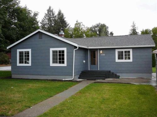 532 Salnave Rd, Amber, WA 99004-1203