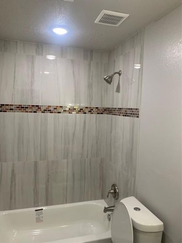 1717 Sherwood Ln, Carrollton TX  75006-4253 exterior