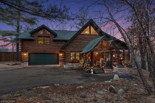 225 Hazel St, Stillwater, MN 55082-4296