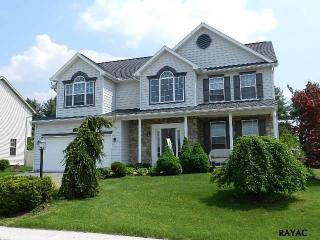 3413 Merlot Ct, York, PA 17404-8617
