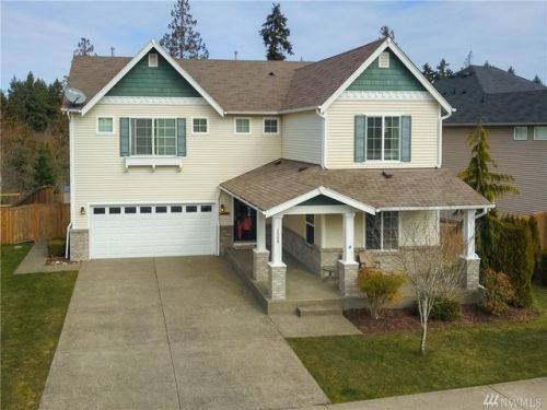 1569 Sinclair Dr, Dupont WA  98327-7756 exterior