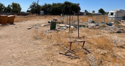 1536 Dalton Ave, Mojave, CA 93501-7081