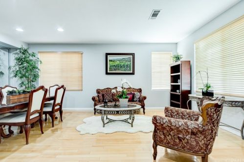 730 Halliday St, Anaheim CA  92804-3129 exterior