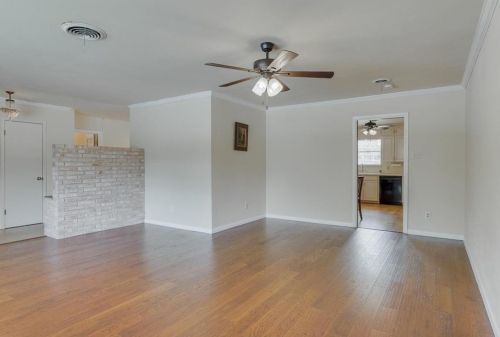 1712 Ridgmar Blvd, Fort Worth TX  76116-2048 exterior