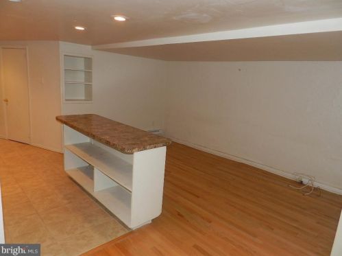 2227 Delancey Pl, Philadelphia PA  19103-6549 exterior