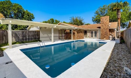 2003 Stefani Ct, Carrollton TX exterior